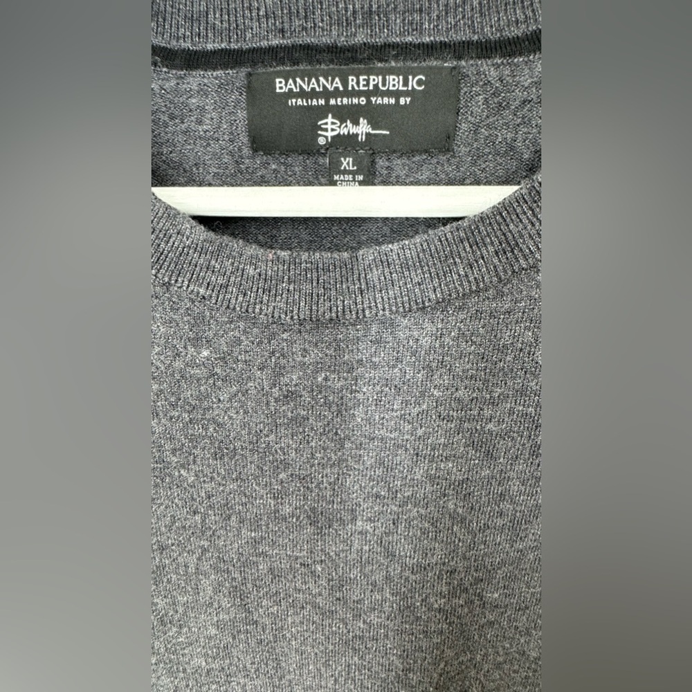 Banana Republic Italian Merino Wool Crew Sweater Dark Charcoal Heather XL - Picture 5 of 8
